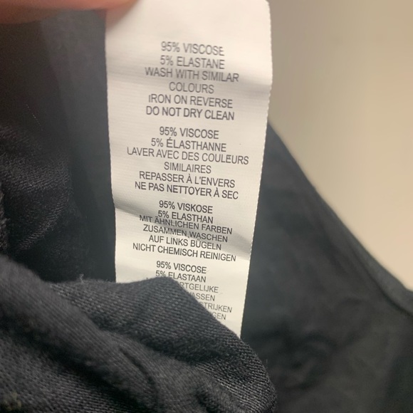 Nasty Gal It Must V Love plunging bodysuit NWT black sleeveless bodysuit size 4 - Picture 5 of 7